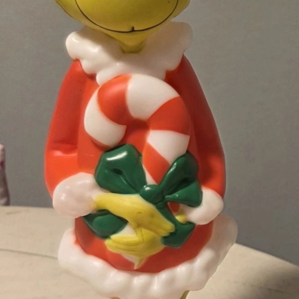 Grinch 14" Light Up Blow Mold